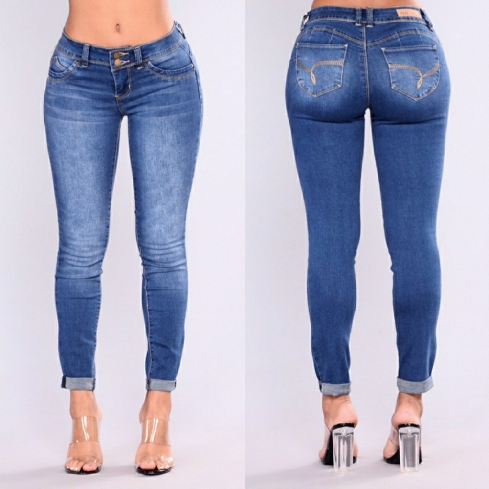 Fashion Nova ‘Nice One’ Booty Lifting Jeans